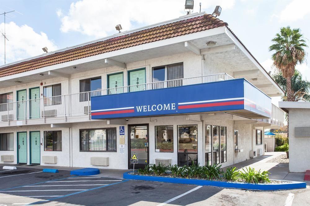 Park Inn By Radisson, Modesto Exterior foto